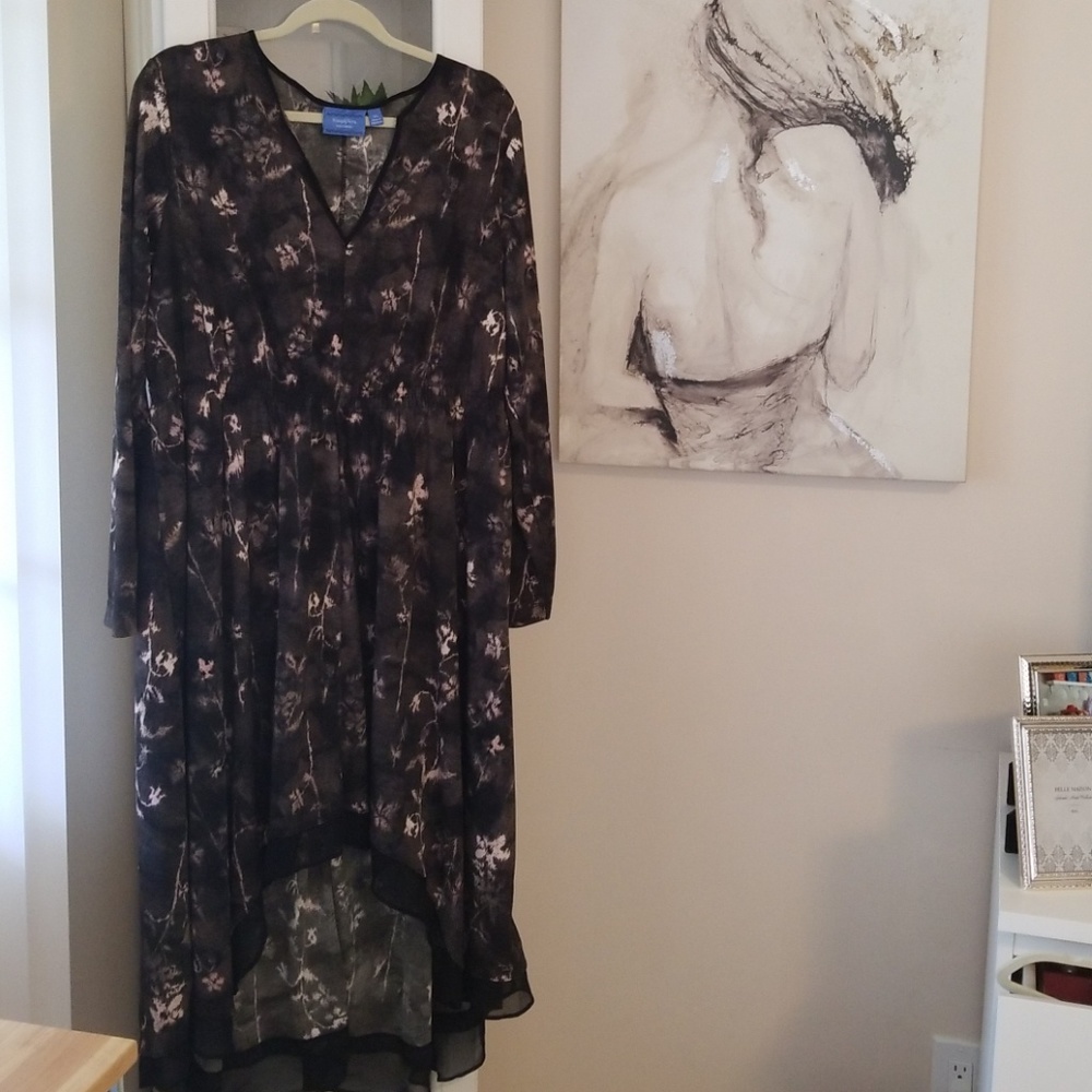 Vera Wang Hi-lo Dress